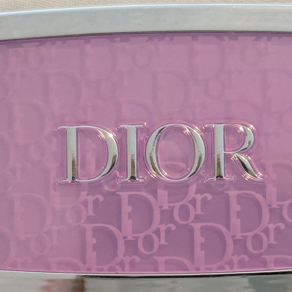 New Dior Rosy Glow Blush in Pink Lilac - New Without Box - Picture 2 of 9